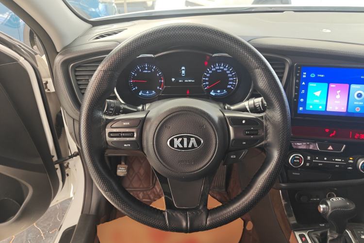 Used Kia K5 2014 2.0L Automatic LUXURY
