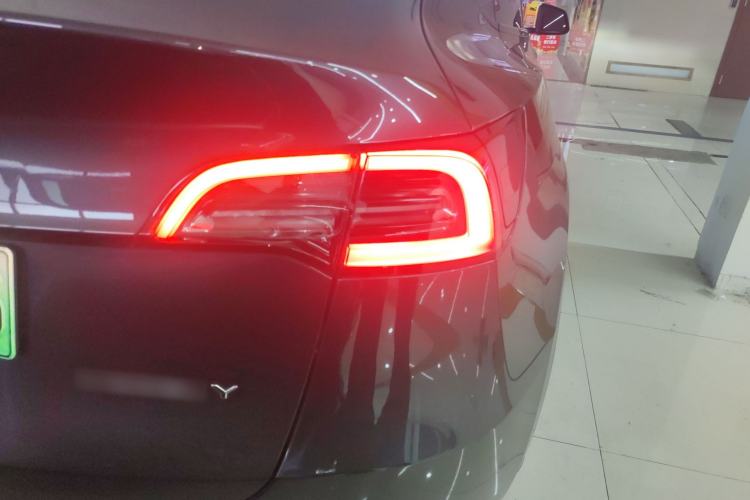 Used Tesla Model Y 2024 Rear-Wheel-Drive Version
