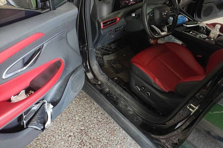 Used CHANGAN UNI-T 2020 1.5T Flagship Version
