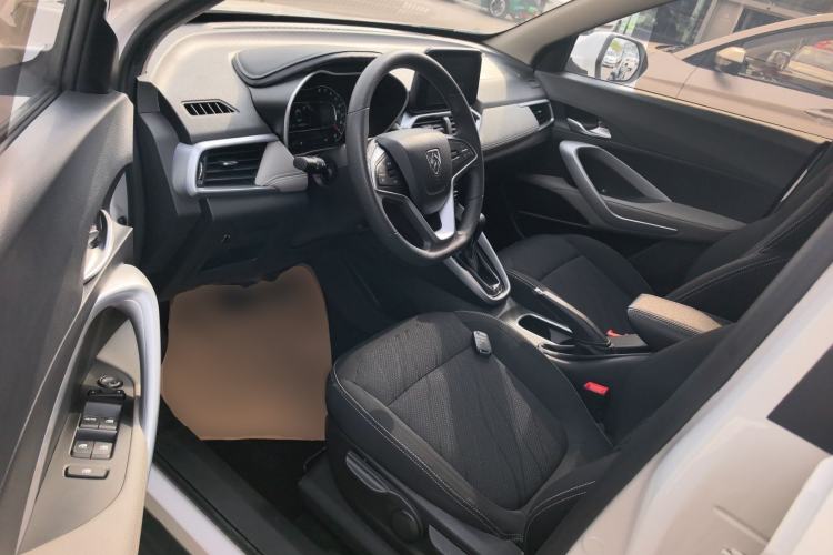 Used Baojun 510 2019 1.5L CVT Enjoyment Model China VI Emission Standard Driver Seat