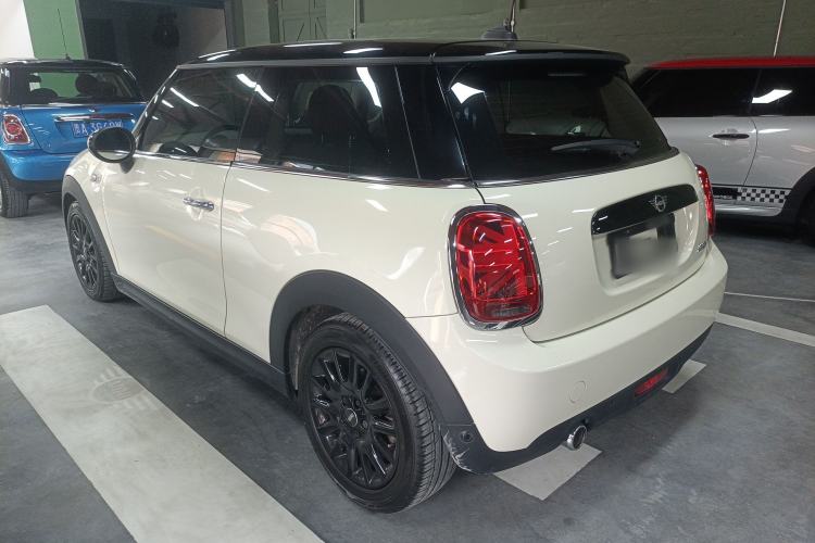 Used MINI 2018 1.5T COOPER Classic Edition
