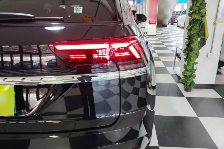 Used Volkswagen Teramont X 2020 380TSI Four-Wheel Drive Luxury Edition Right Rear Taillight