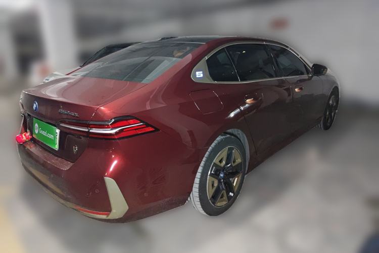 Used BMW i5 2024 eDrive 35L Prestige Luxury Package
