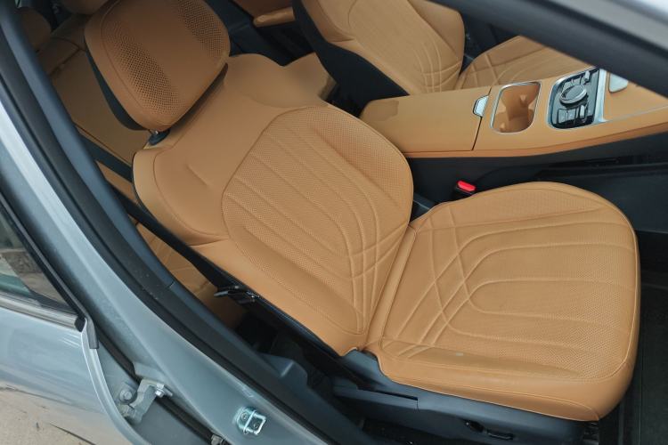 Used Geely Galaxy Galaxy Xingjian 7 EM-i 2025 120km Flagship Edition