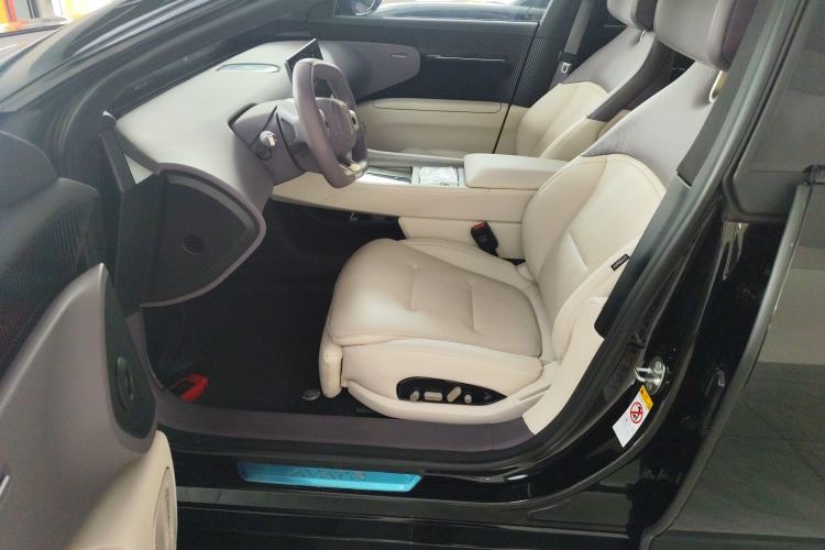 Used Avatr 12 2024 700 Three-Laser Rear-Wheel Drive Luxury Edition Left Front Seat