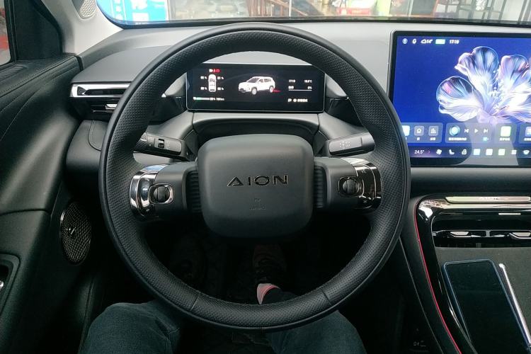 Used AION V 2024 Aion Tyrannosaurus 650 LiDAR Edition