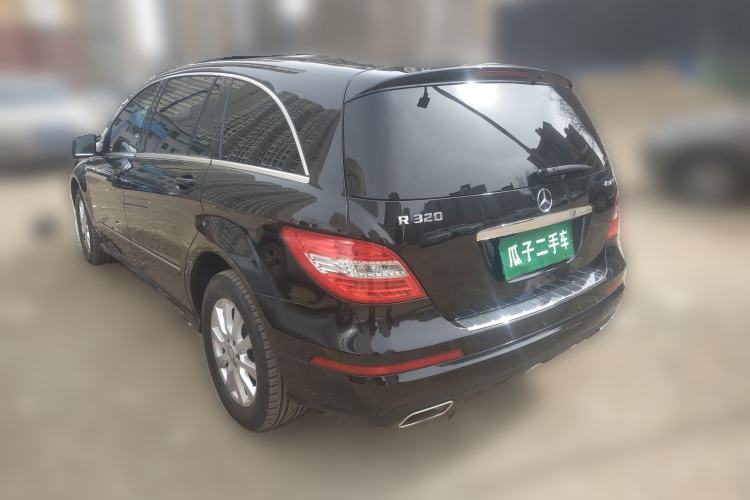 Used Mercedes-Benz R-Class 2017 R 320 4MATIC Business Edition Prestige Model