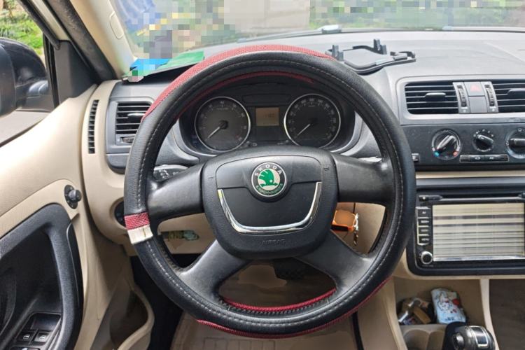 Used Skoda Fabia 2012 1.6L Scout
