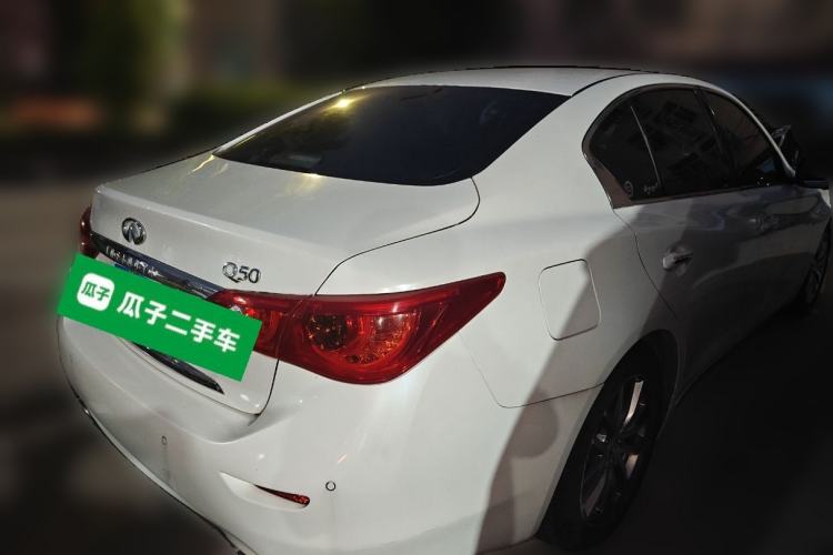 Used Infiniti Q50L 2016 2.0T Enjoyment Edition Rear Right 45 Deg