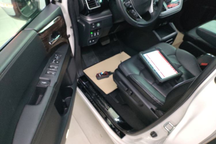 Used Honda Elysion 2016 2.4L Luxury Edition
