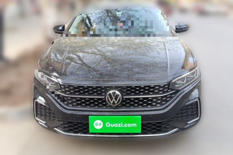 Used Volkswagen Passat 2023 Revised 380TSI Luxury Edition Front