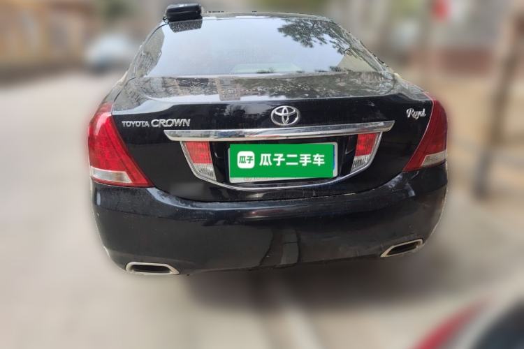 Used Toyota Crown 2010 2.5L Royal Leather Sunroof Edition
