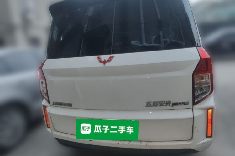 Used Wuling Hongguang PLUS 2019 1.5T Manual Standard Edition 5 Seats