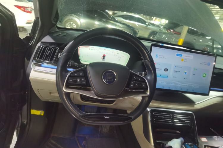 Used BYD Tang New Energy 2022 EV 730KM Luxury Model