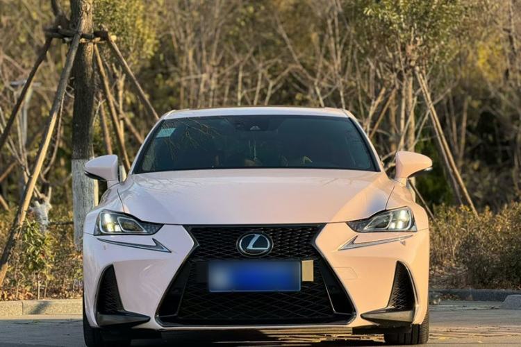 Used Lexus IS 2017 300 F SPORT Edition
