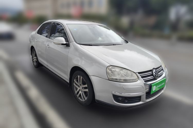 Used Volkswagen Sagitar 2009 1.6L Automatic Comfort Edition Front Right 45 Deg