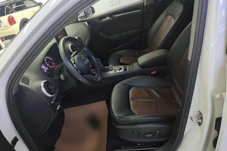 Used Audi A3 2019 Limousine 35 TFSI Style Edition China VI Emission Standard

