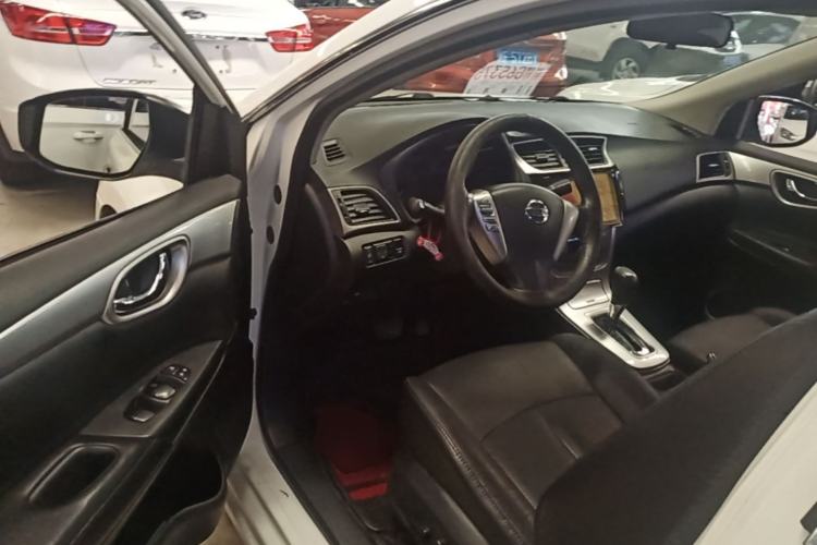Used Nissan Sylphy 2014 1.6XV CVT Deluxe Edition
