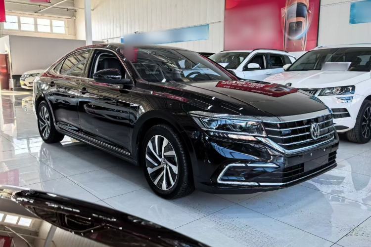 Used Volkswagen Passat New Energy 2019 430 PHEV Hybrid Luxury Edition Exterior 2