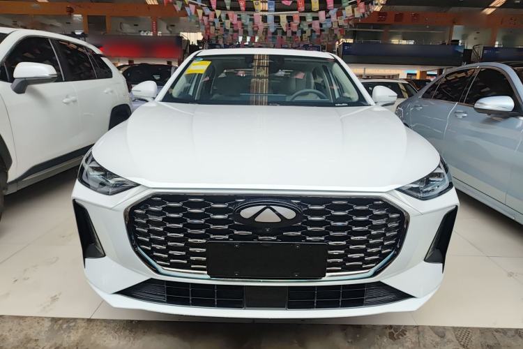 Used Chery Fengyun A8 2025 145 Luxury Edition Front