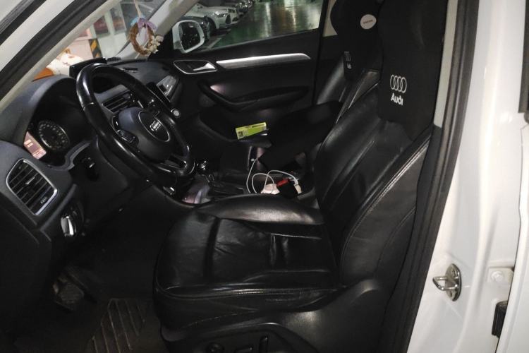 Used Audi Q3 2015 35 TFSI quattro Millionth Anniversary Edition Left Front Seat