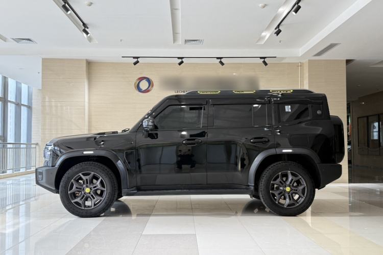 Used JETOUR Traveler 2023 2.0T All-Wheel Drive CrossPRO+