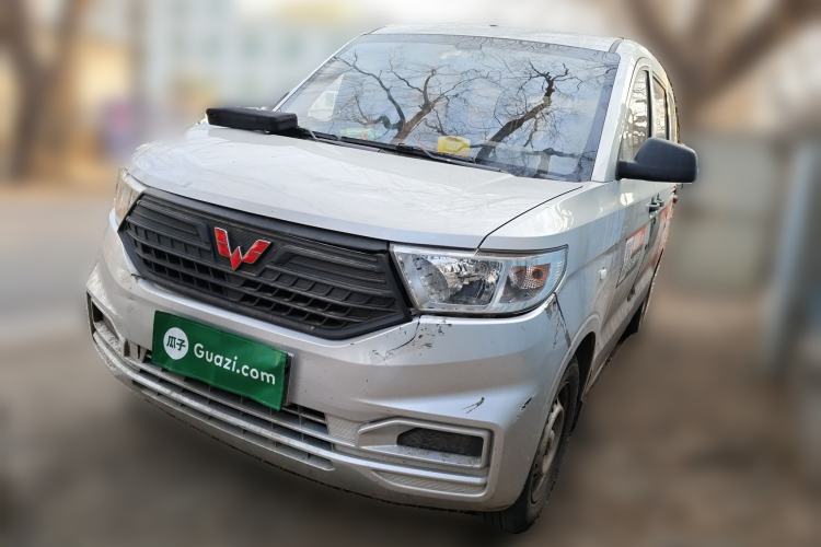 Used Wuling Hongguang V 2019 1.5L Jingqu Version China VI LAR