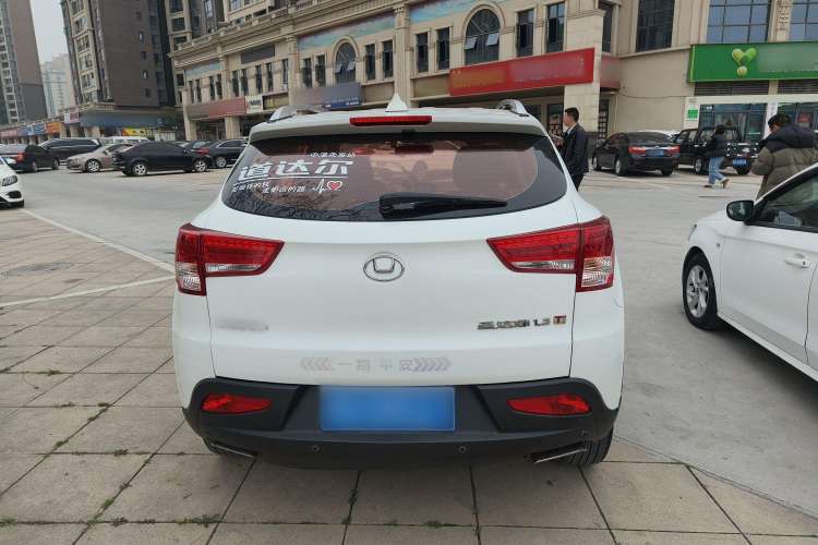 Used Huatai Santa Fe 2017 1.5T Gasoline Automatic Two-Wheel Drive Smart Enjoyment i3 Model
