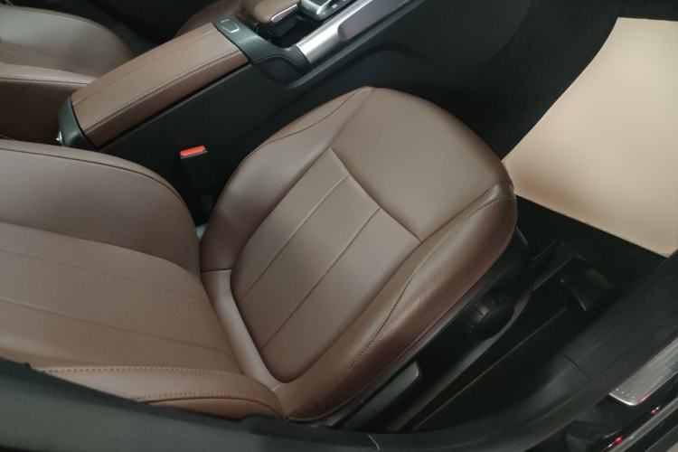 Used Mercedes-Benz GLB 2022 GLB 220 4MATIC Right Front Seat