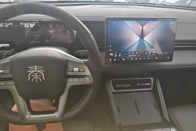 Used BYD Qin L 2025 EV 545KM Beyond Version
