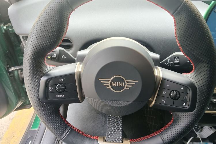 Used MINI Electric COOPER 2025 456km COOPER E Classic Style