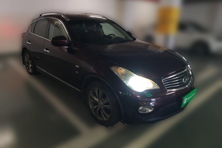 Used Infiniti QX50 2013 2.5L Two-Wheel-Drive Elegant Edition
