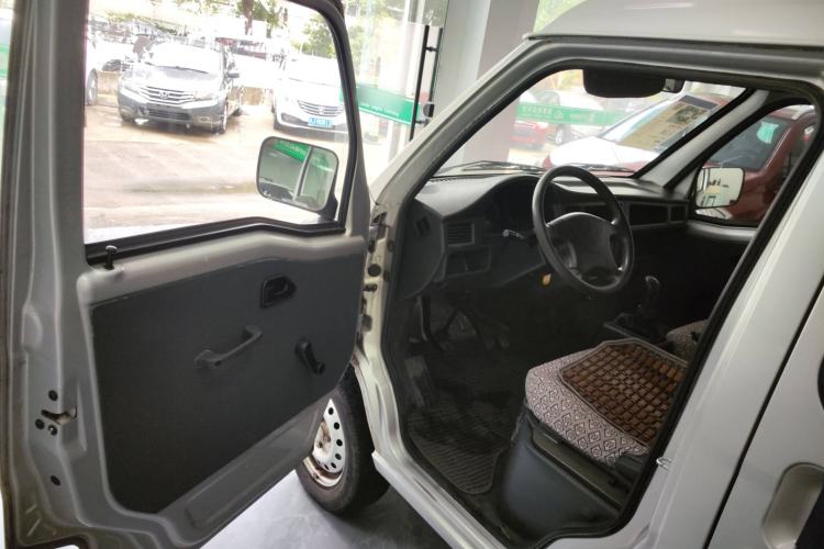 Used Wuling Zhiguang 2020 1.2L Practical Model China VI LSI
