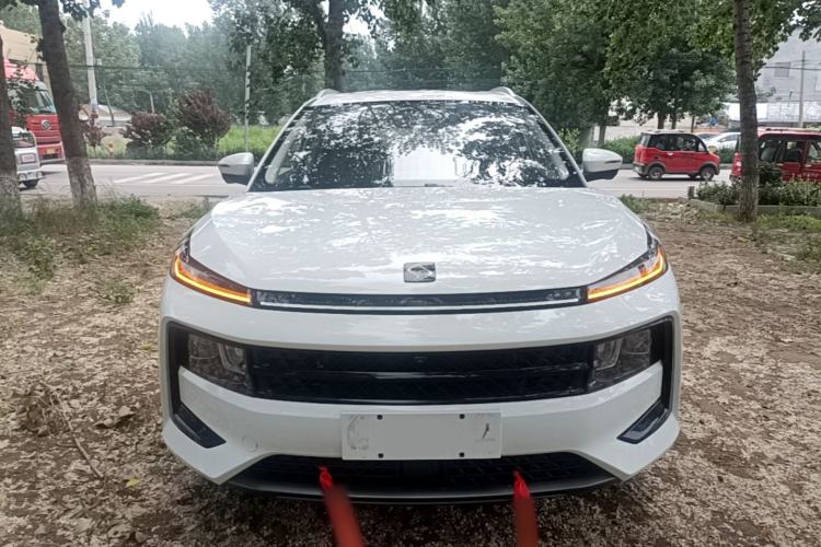 Used SOL QX 2021 300T DCT Prestige Smart Connectivity Version
