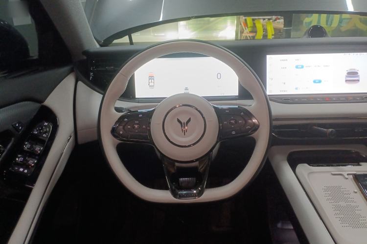 Used VOYAH FREE 2025 318 318 km Rear-Drive Touring Edition
