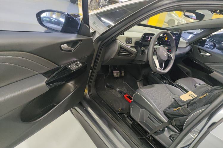 Used Volkswagen ID.3 2024 Pure & Smart Edition Driver Seat