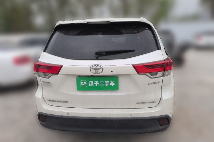 Used Toyota Highlander 2018 2.0T Four-Wheel Drive Prestige Version 7 Seats China V Emission Standard Rear