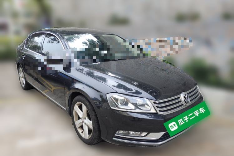 Used Volkswagen Magotan 2015 1.8TSI Prestige Model Front Right 45 Deg