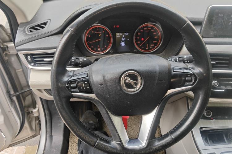 Used Hanteng X5 2018 1.5T CVT Luxury Edition Steering Wheel