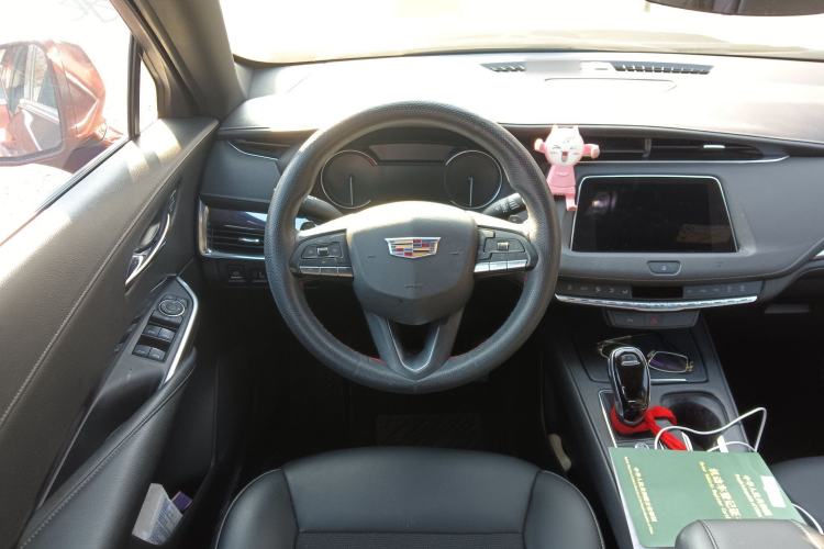 Used Cadillac XT4 2020 28T Two-Wheel Drive Tech Version
