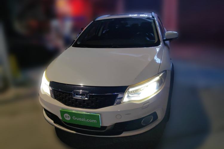 Used Qoros 3 2016 Urban SUV 1.6T Automatic ZhiZhen Model Front