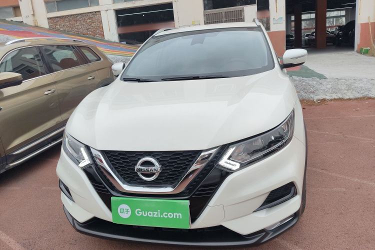 Used Nissan Qashqai 2022 2.0L CVT XV Smart Enjoyment Version Front