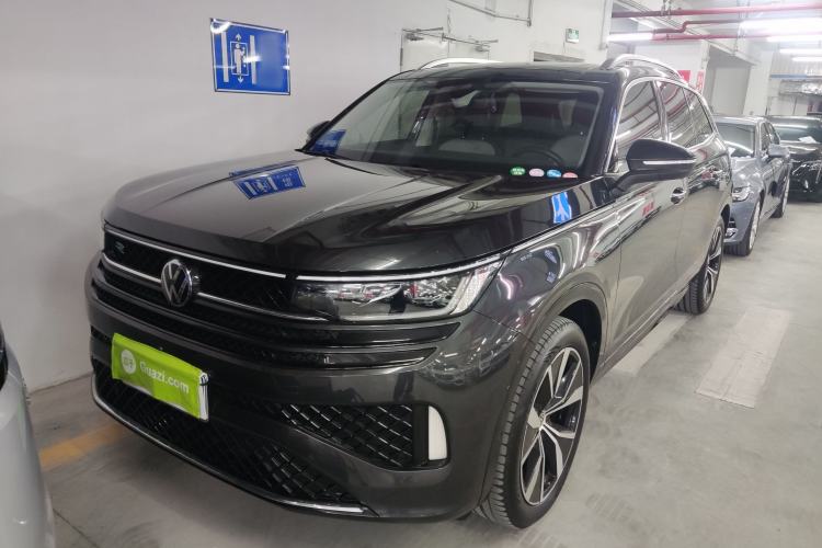 Used Volkswagen Tavendor 2023 380TSI Four-Wheel Drive R-Line First Edition