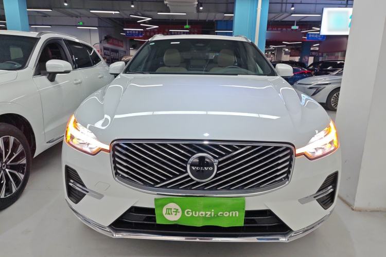 Used Volvo XC60 2026 B5 4x4 Smart Luxury Edition