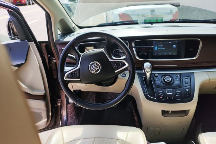 Used Buick GL8 2018 28T Luxury Model China VI Standard
