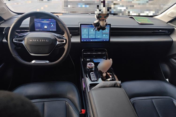 Used Wuling Xingguang 2023 70 Standard Edition
