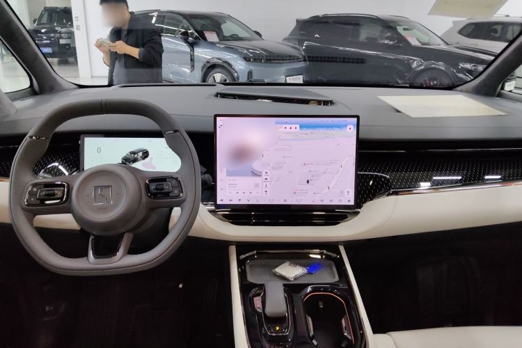 Used Zeekr 009 2024 7-Seater Walk-through Version 4WD 140 kWh
