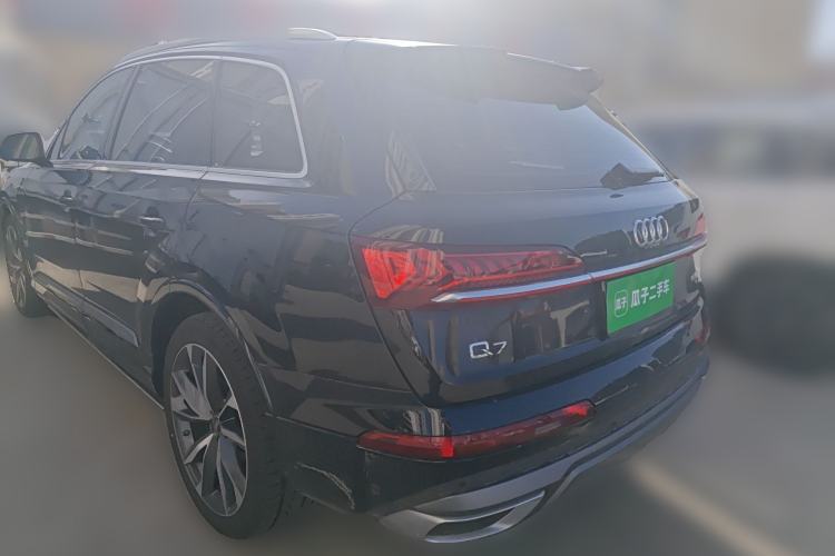 Used Audi Q7 2023 55 TFSI quattro S line Sport Edition Rear Left 45 Deg