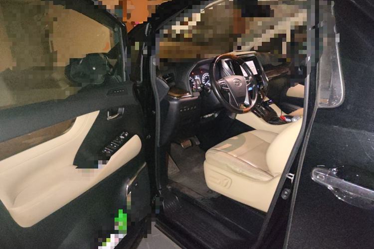 Used Toyota Alphard 2015 3.5L Prestige Edition Driver Seat