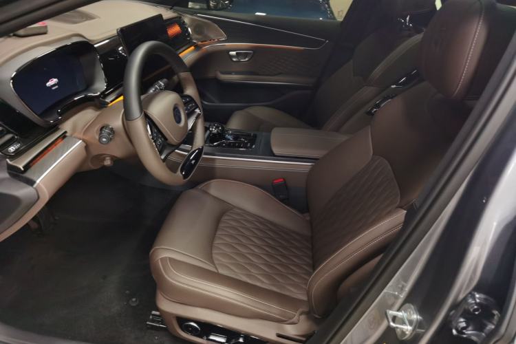 Used BYD Han 2022 EV Genesis Edition 610KM All-Wheel Drive Premium Model Left Front Seat